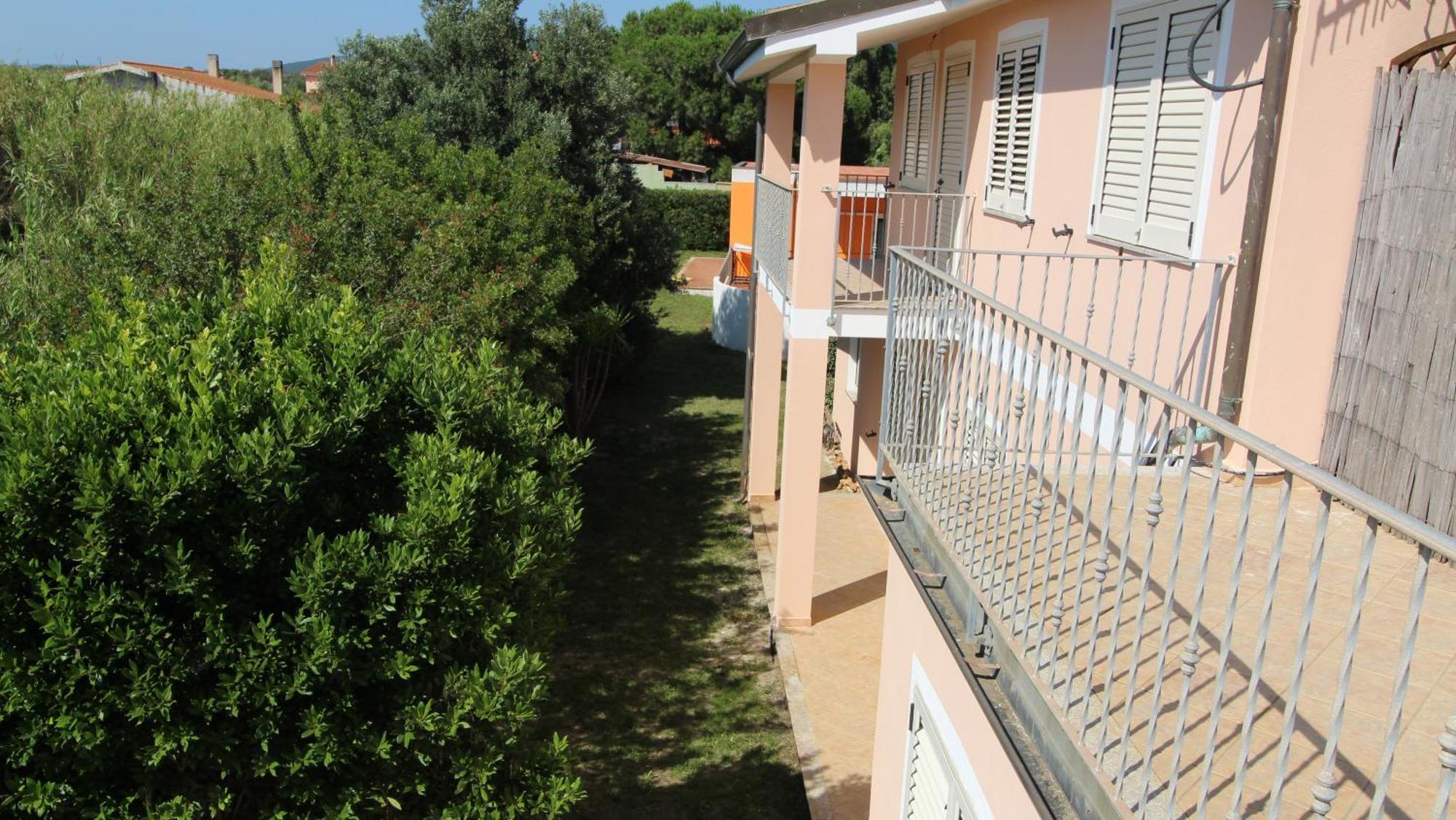 Casa Vacanze Giovanna SantʼAnna Arresi Exterior foto